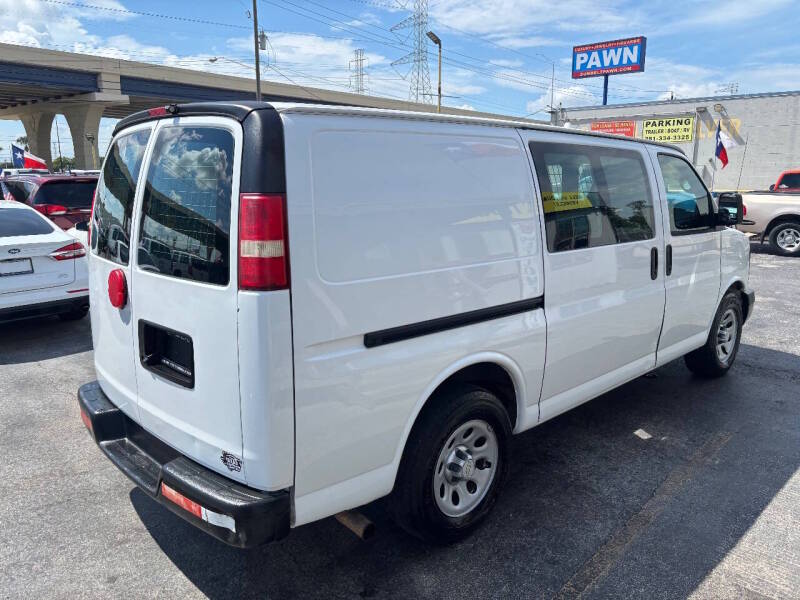chevrolet express cargo 2014 1GCSGAFX7E1153104 image chevrolet express cargo 2014 1GCSGAFX7E1153104 image